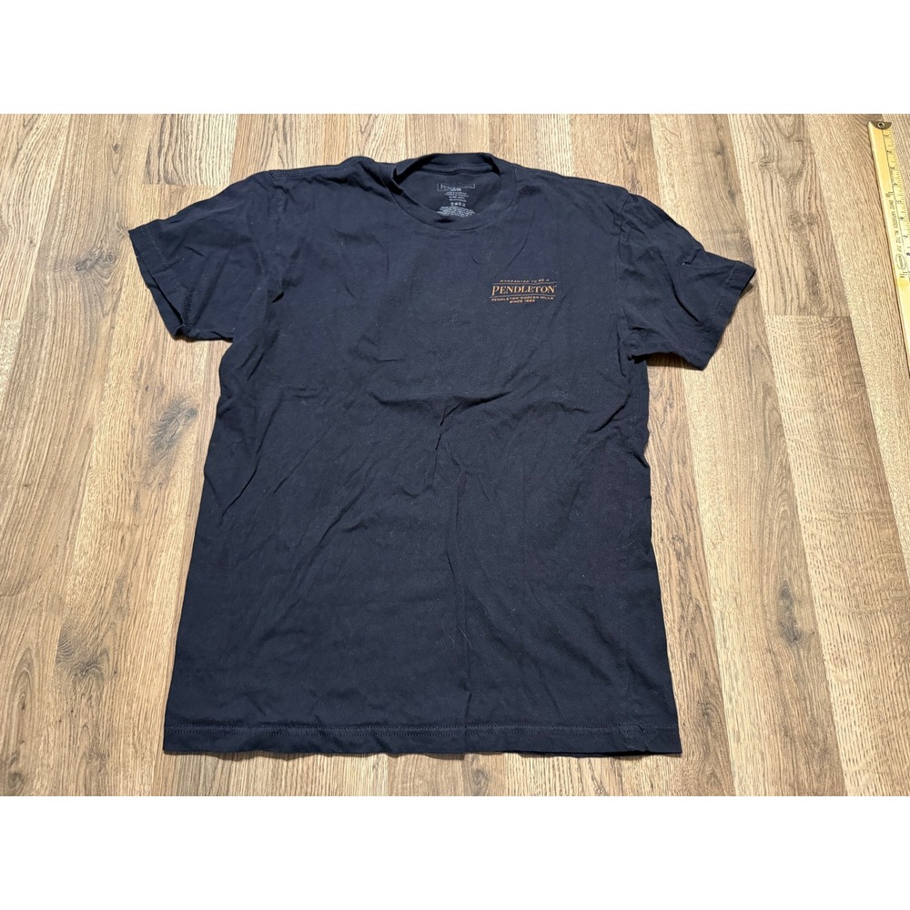 Pendleton T-Shirt Men Medium Black Adult Graphic Print Native American Excellent